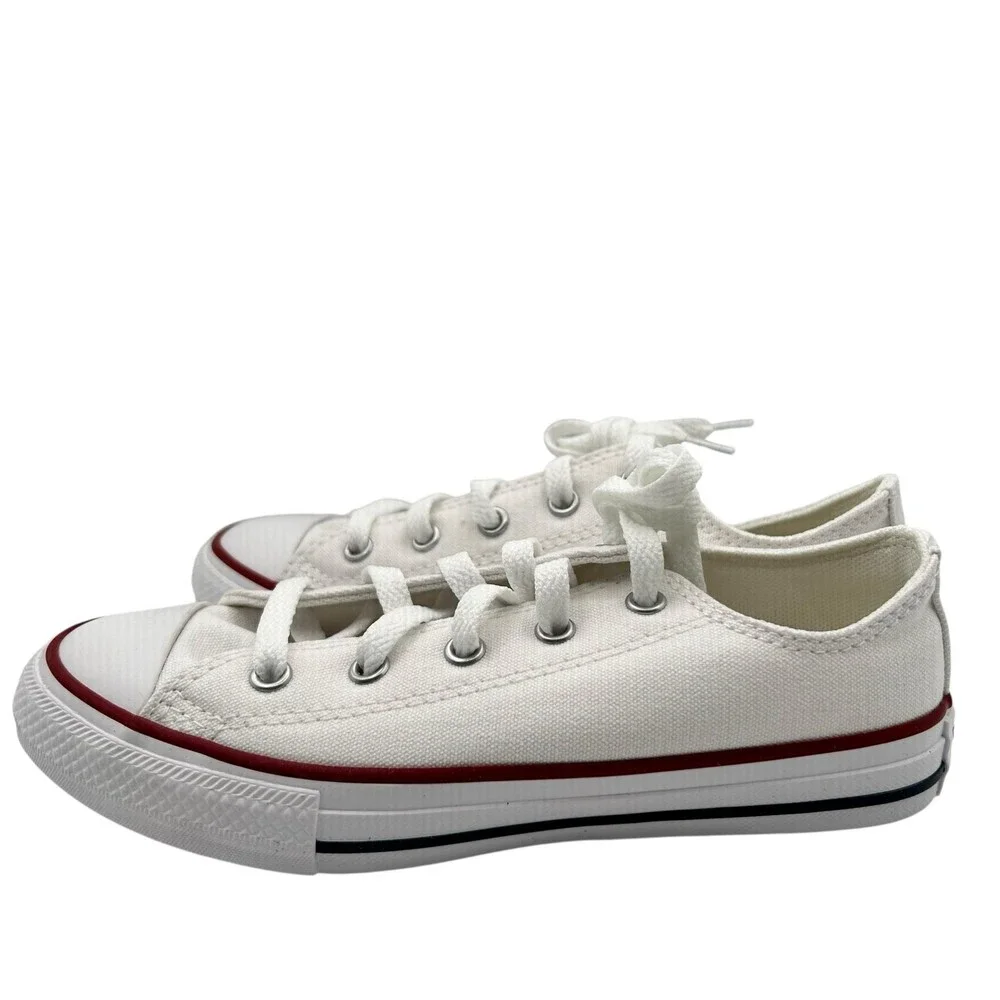 Converse Chuck Taylor All Star Low Top White Youth Sneakers Size 2 NWB